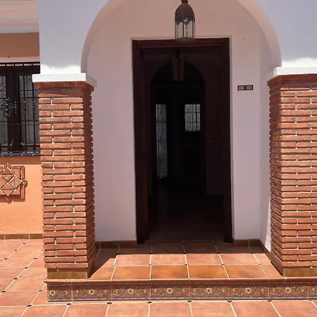 Rosario Villa *