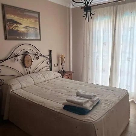 Rosario Villa *